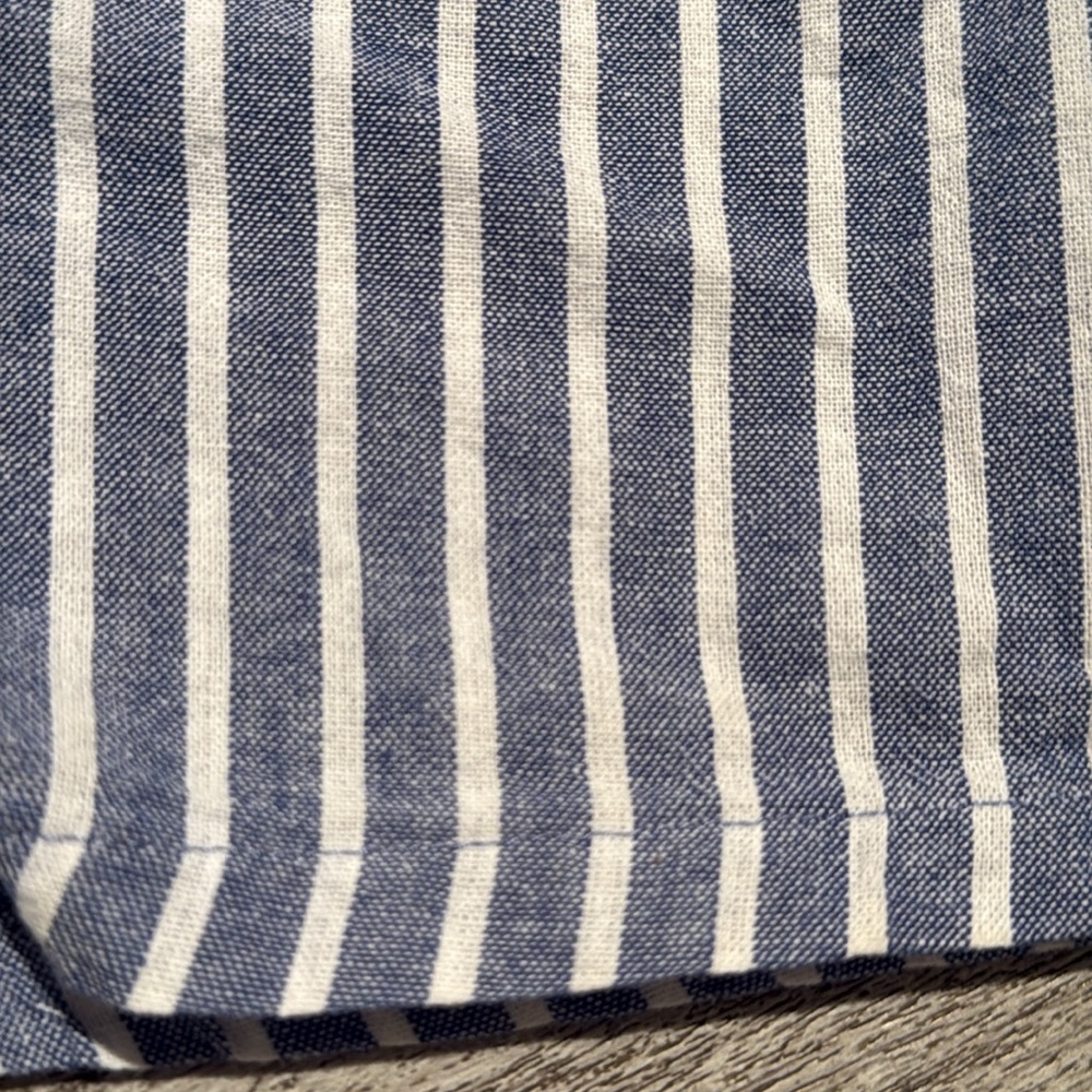 Reformation Striped Blue Women's Shorts - Picture 4 of 11